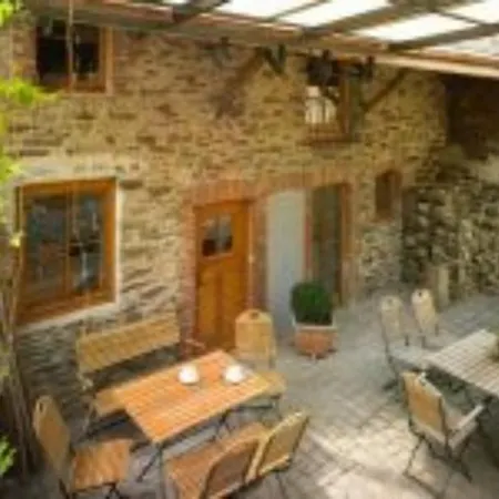 Springiersbacher Hof Ediger-Eller Exterior photo