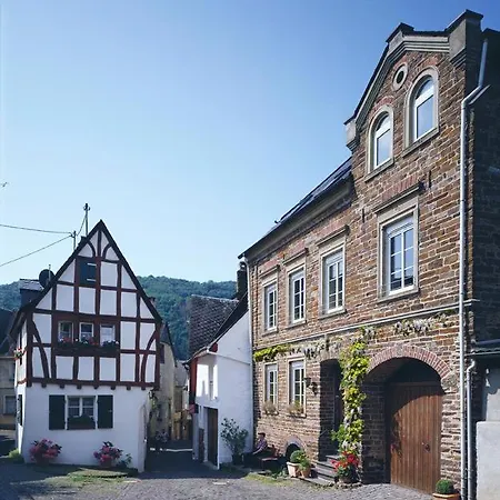 Springiersbacher Hof Ediger-Eller Exterior photo