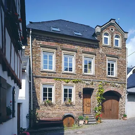 Springiersbacher Hof Ediger-Eller Exterior photo